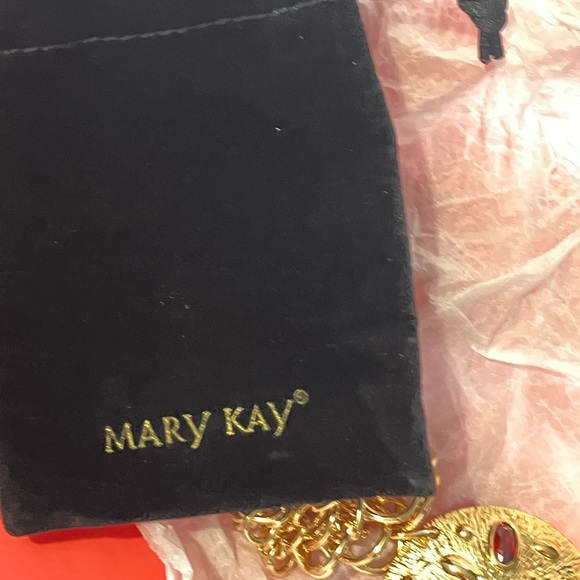 Brand New Mary Kay Necklace - Picture 2 of 4